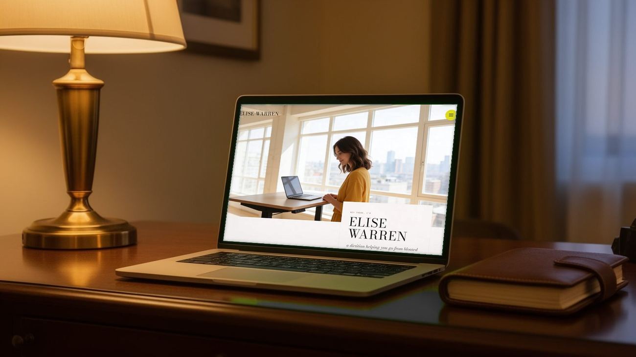 The Elise Warren design on a laptop
